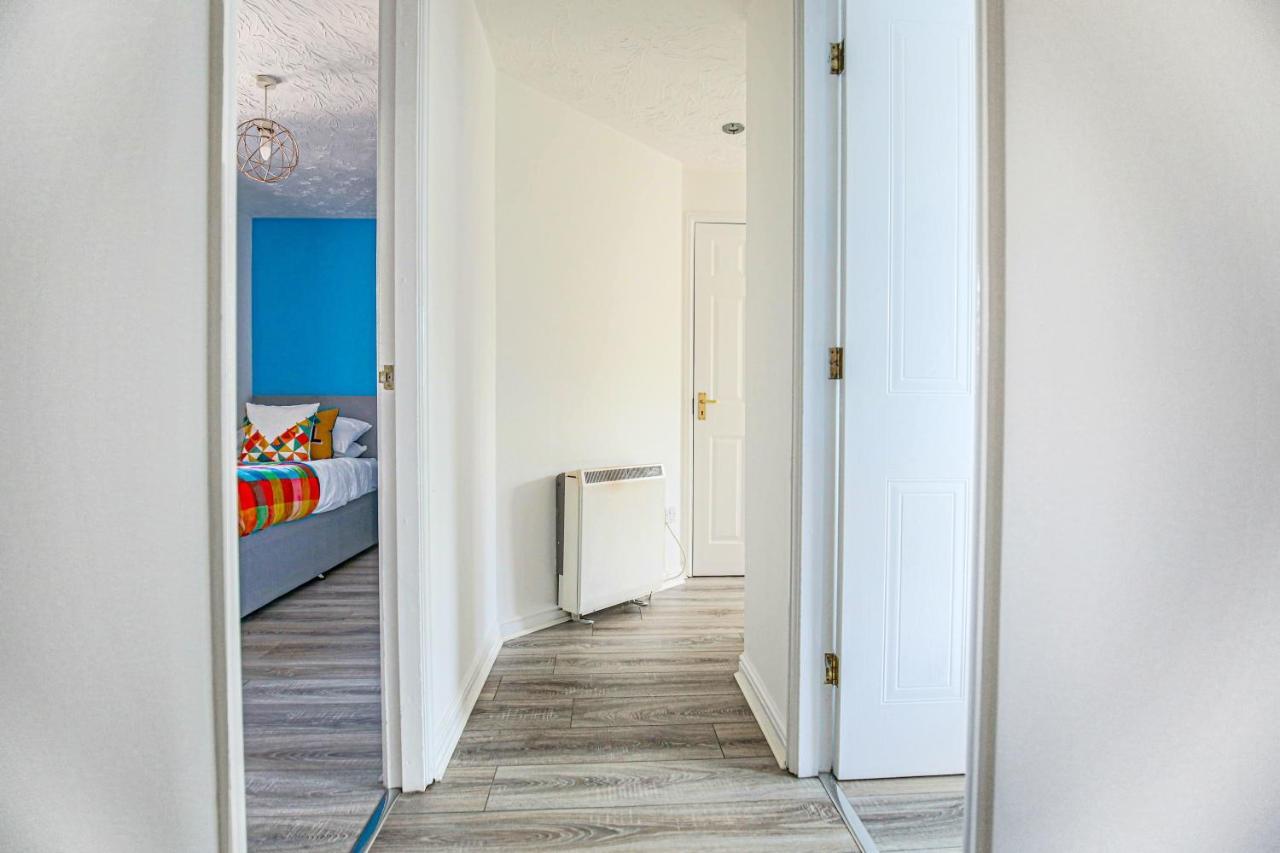 Delightful 2 Bed Apartment For Bicester Outlet Shopping By Platinum Key Properties المظهر الخارجي الصورة